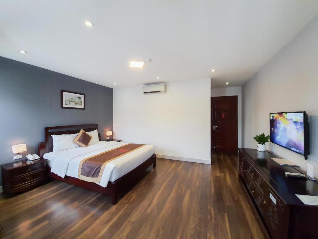 Cherry Hotel 1 Ханой Екстериор снимка