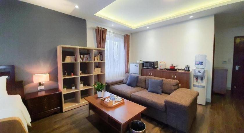 Cherry Hotel 1 Ханой Екстериор снимка
