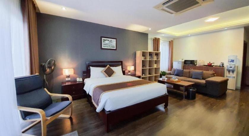 Cherry Hotel 1 Ханой Екстериор снимка